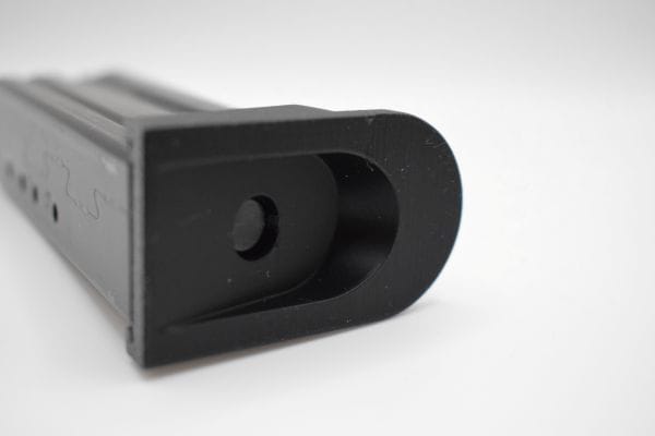 H&K USP Compact 9mm Magazinfuss 2