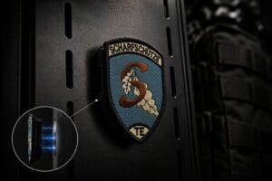 PatchDock Shield 65x92 – Magnetische Patch-Halterung